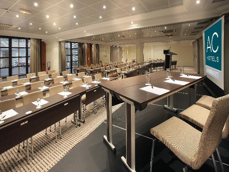 Ac Hotel By Marriott Ambassadeur Antibes - Juan Les Pins Eksteriør billede