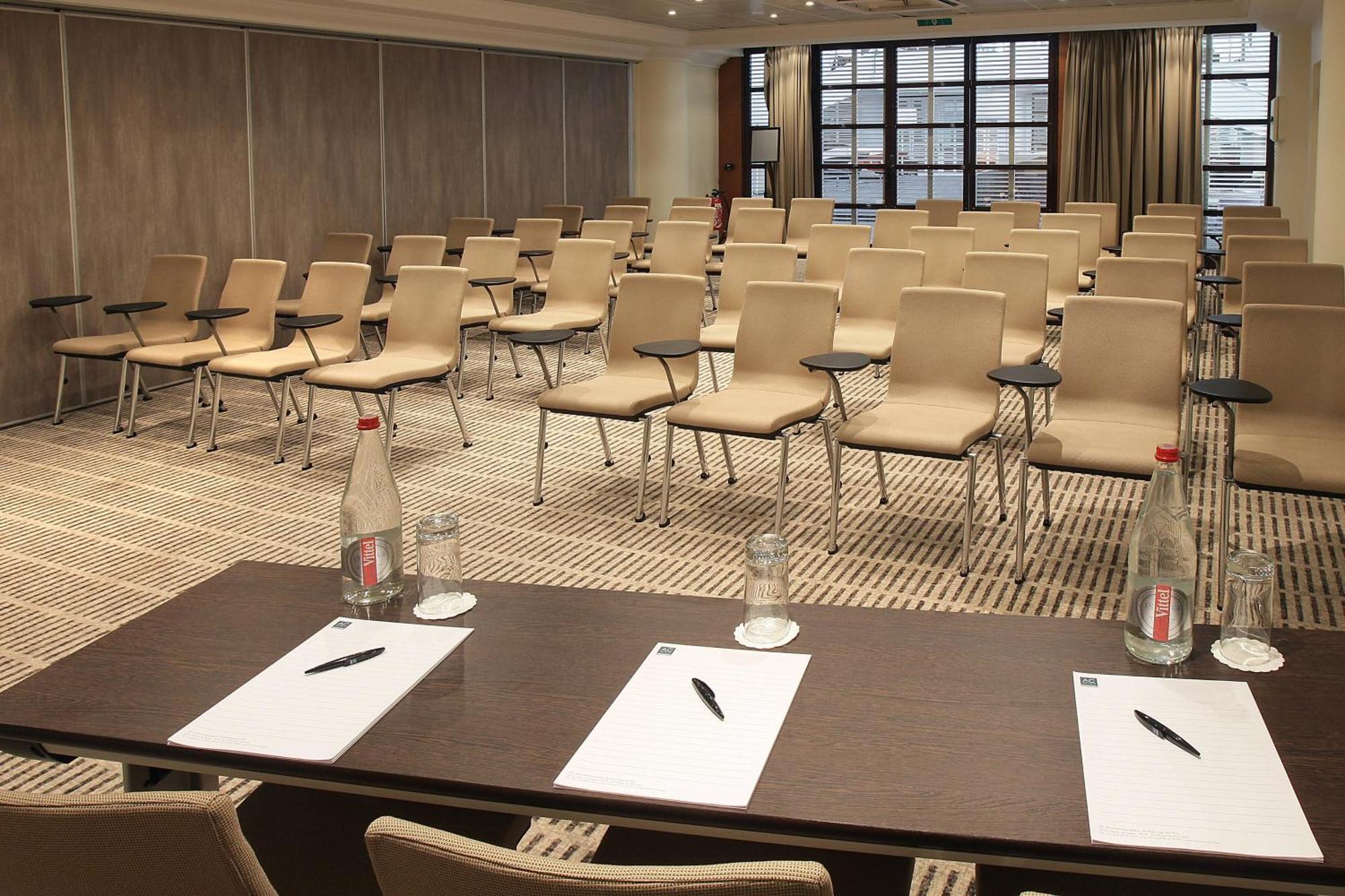 Ac Hotel By Marriott Ambassadeur Antibes - Juan Les Pins Eksteriør billede