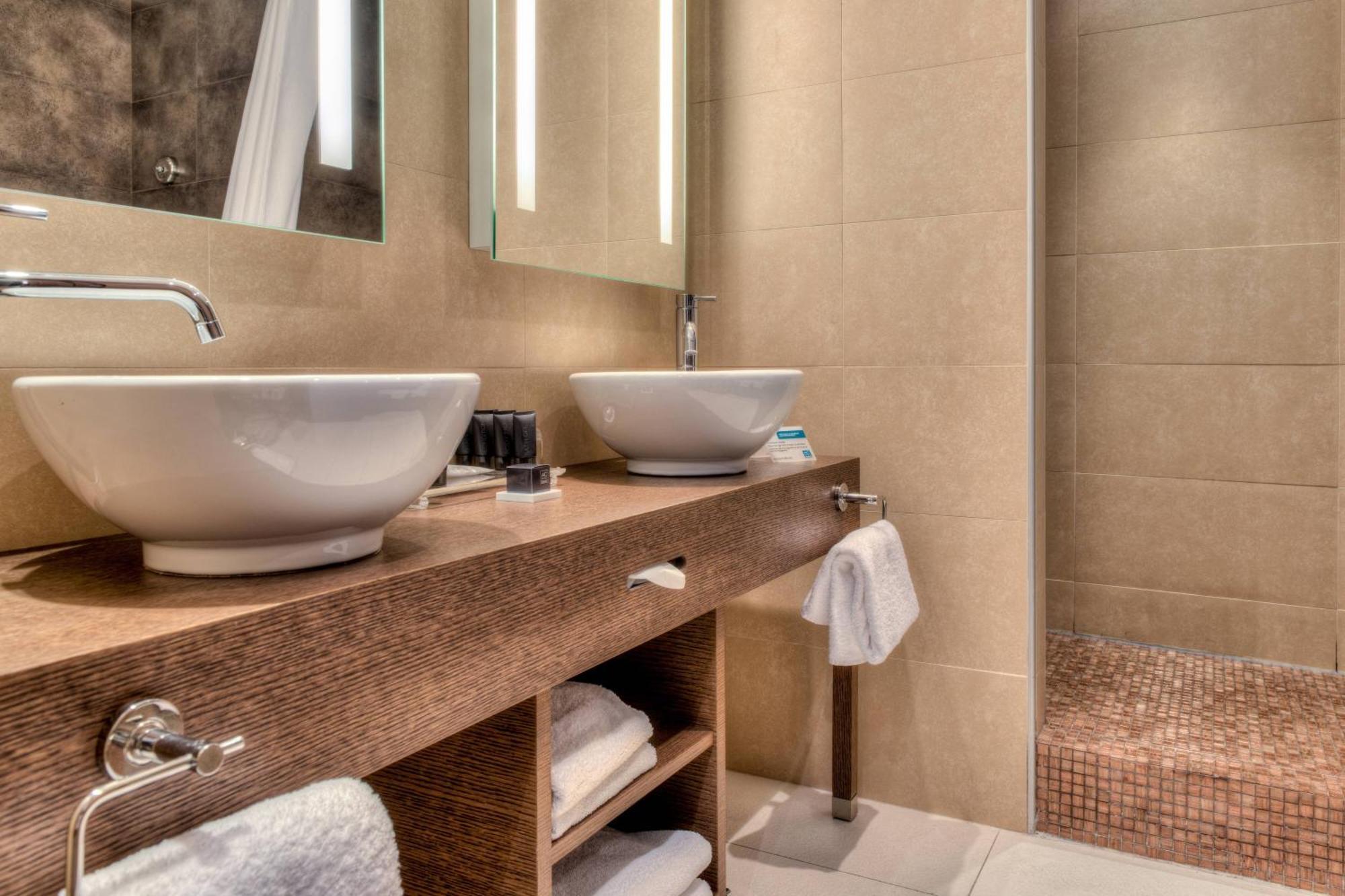 Ac Hotel By Marriott Ambassadeur Antibes - Juan Les Pins Eksteriør billede